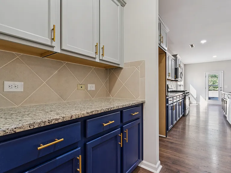 Butler Pantry