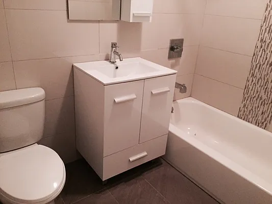 Rented by Premier Metro Realty Corp | media 19