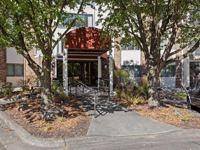 3150 Glen Oaks Ave APT 305A, White Bear Lake, MN, 55110