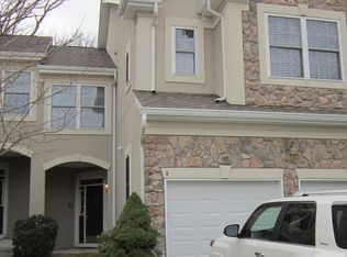 4 Glattly Dr, Denville, NJ 07834
