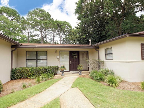 3rd image of 34 Palmetto Dr