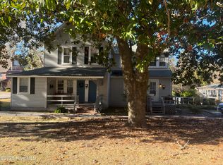 310 N Bennett St APT 2, Southern Pines, NC 28387