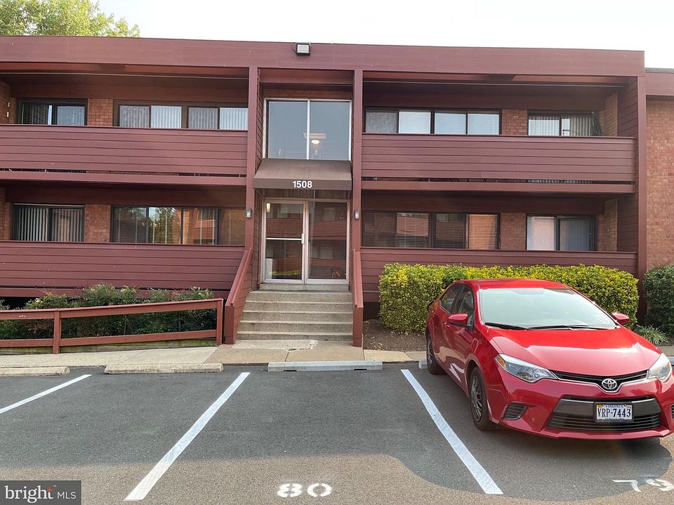 Front of bldg