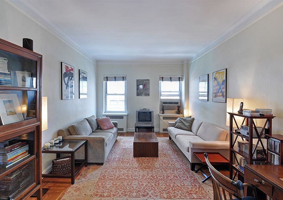 1st image of 210-218 W 19th St APT 6D