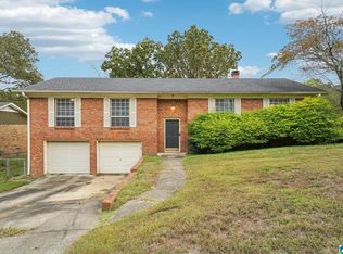 317 Fox Glen Rd NW, Birmingham, AL 35215