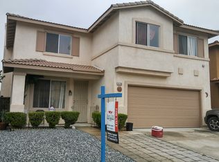 15730 Swan Rd, Fontana, CA 92337