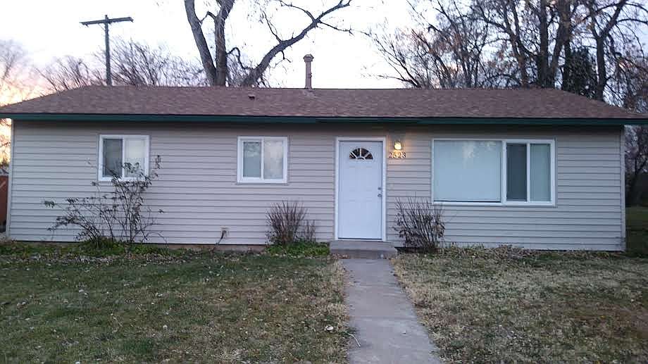 1st image of 2523 23rd Ave