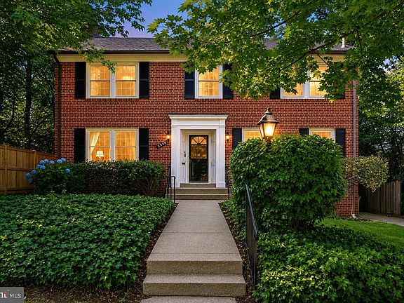2nd image of 3633 Appleton St NW