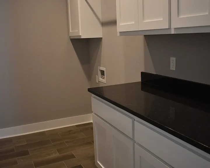 652 N Malbec Rd — Photo 16