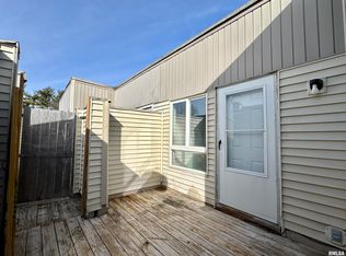 6831 N Frostwood Pkwy #78, Peoria, IL