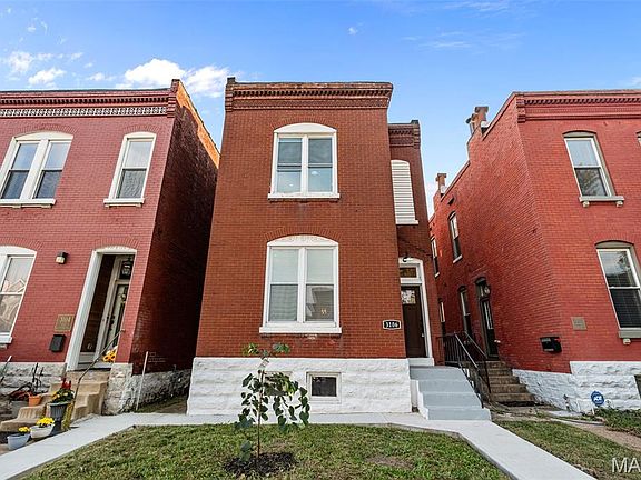 3rd image of 3106 Magnolia Ave