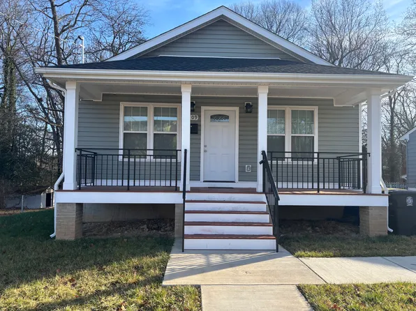 6409 63rd Pl, Riverdale, MD 20737