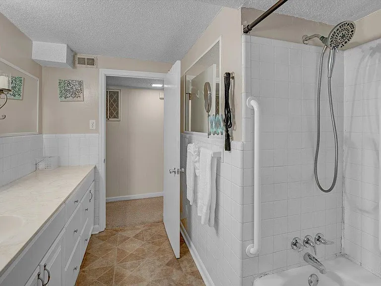 126 White Oak Dr — Photo 23