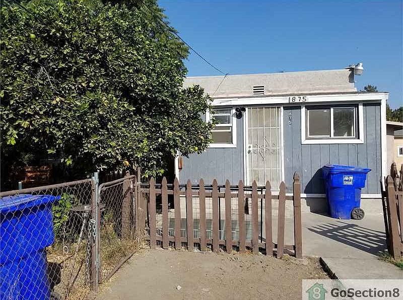 1st image of 875 N Lugo Ave