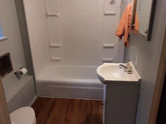 4th image of 17237 N Highway 71 #3