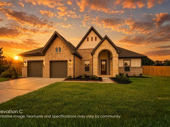 485 Hunters Crossing Dr, Sealy, TX 77474