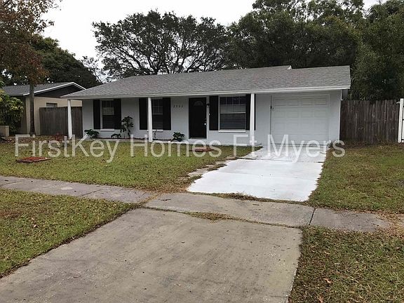 2nd image of 2503 Mary Sue St