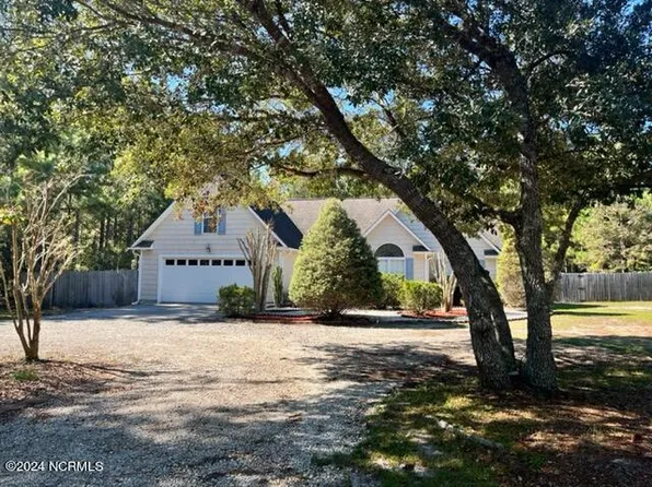 108 Penny Lane, Holly Ridge, NC 28445