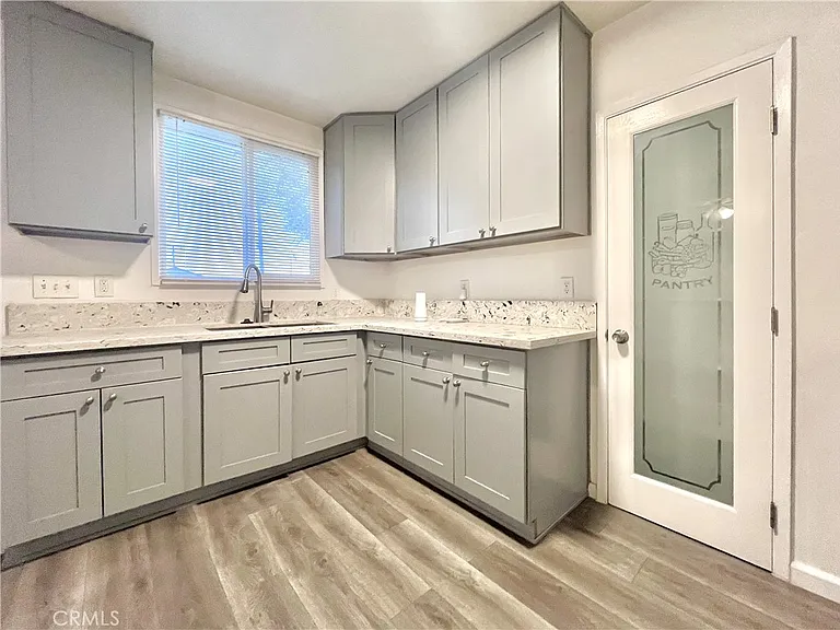 4026 Daines Dr #4026 — Photo 8
