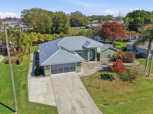 2537 SE Hallahan Street, Port St Lucie, FL 34952