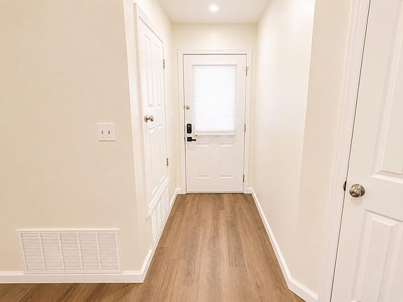 3rd image of 111 Trenton Ave