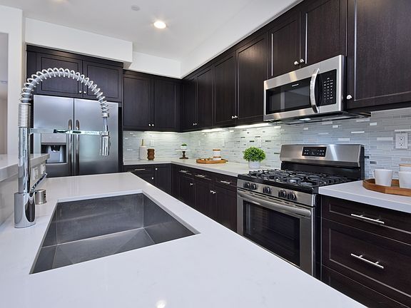 4th image of 15164 W Rachel Ln