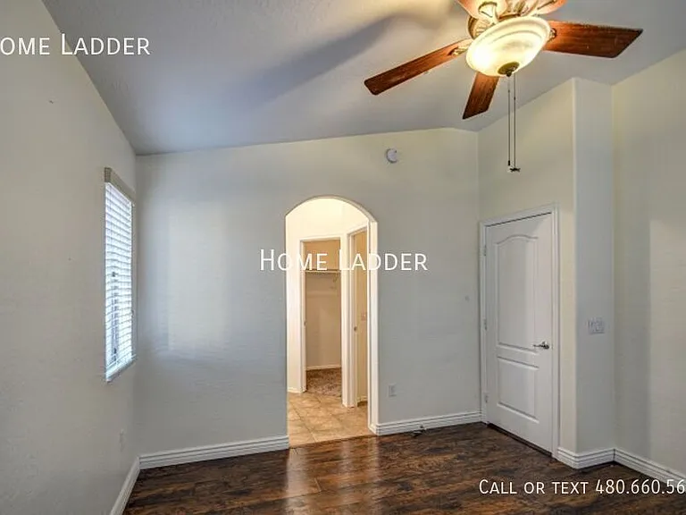 2250 E Deer Valley Rd #26 — Photo 15