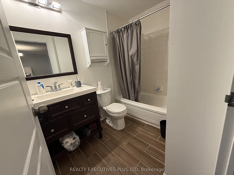 858 Commissioners Rd E #806 — Photo 27