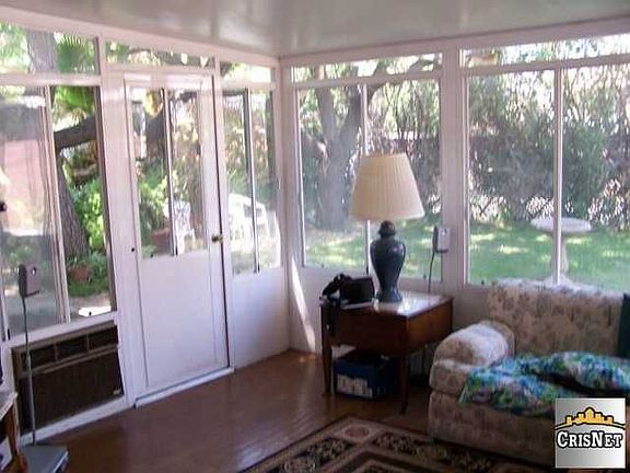 3rd image of 22639 Burton St