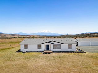 7441 Bowen Centers Rd, Yreka, CA 96097