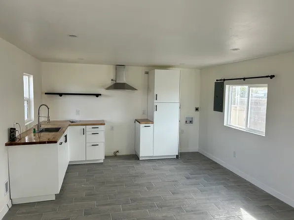 11430 Delano Dr #A, El Paso, TX 79927