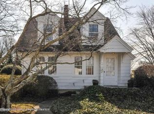 13 Alexander Ave, Freehold, NJ 07728