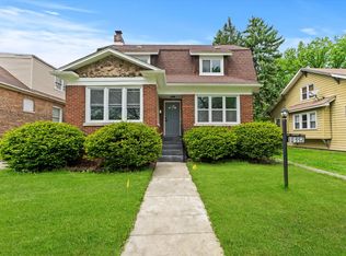 10952 S Church St, Chicago, IL 60643