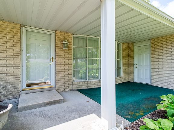 2nd image of 2805 Dodge Dr