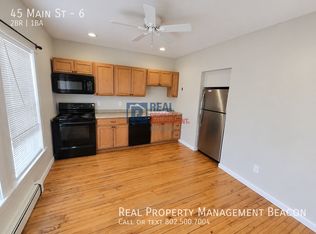 45 Main St APT 6, Sunapee, NH 03782