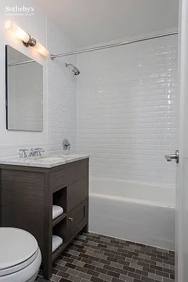 Sold by Sotheby's International Realty | media 9