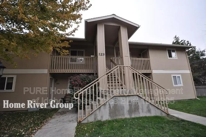 262 N Latah St #202