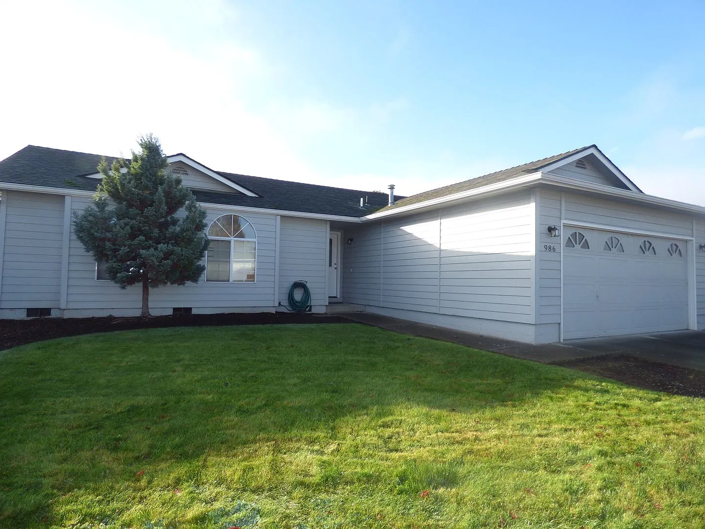 986 Eastwind Ct N photo 1