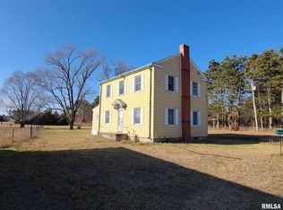 7130 Covell Rd, Fulton, IL 61252