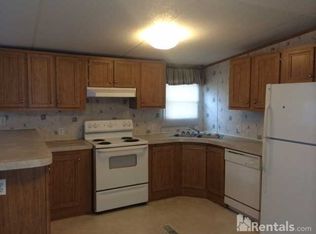 8805 Misty Hollow Dr, Midwest City, OK 73110