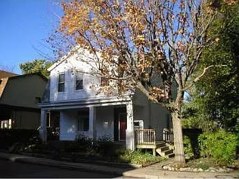 2910 Crosby Ave photo 1