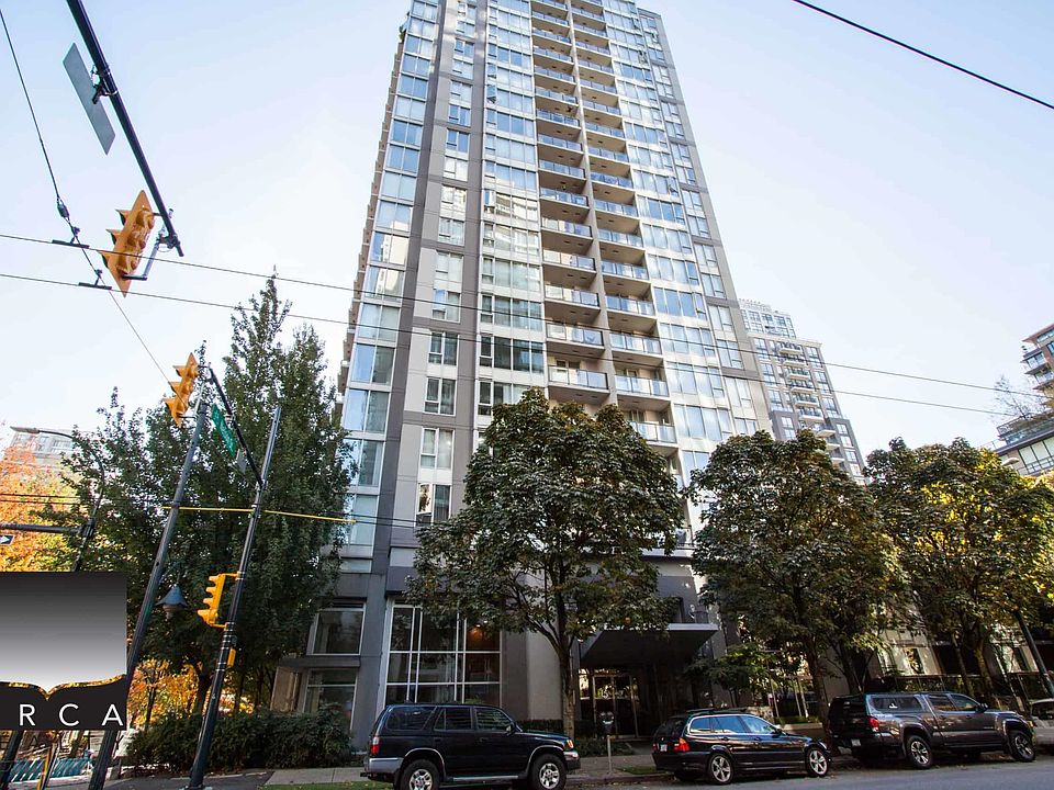 1st image of 1010 Richard St #403