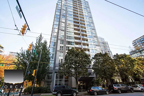 1010 Richard St #403 Photo 1