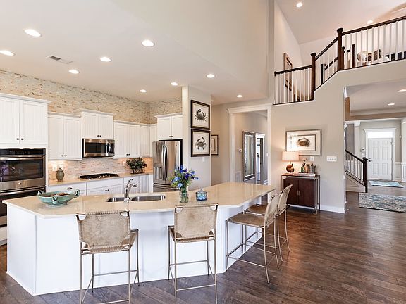 5th image of 38 Royal View Dr #Iddzja