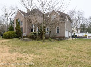 1913 Tiltons Corner Rd, Wall Township, NJ 07719