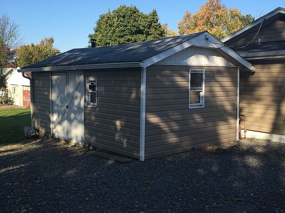 3rd image of 534 Nicholson Ave