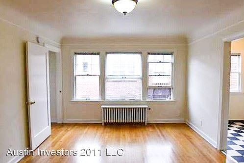 4th image of 409 10th Ave E APT 204