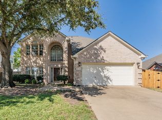 8159 Union Lake Dr, Fort Worth, TX 76137
