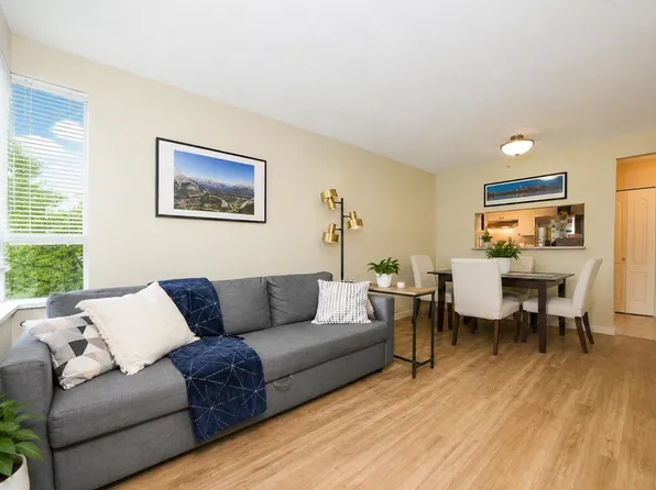 3489 Ascot Pl #305, Vancouver, BC V5R 6B6