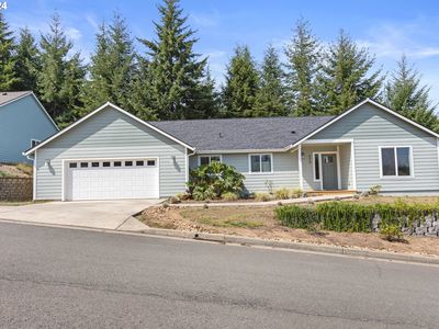 470 Providence Dr, Reedsport, OR, 97467